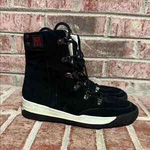 Maverick Twists Black and White High-Top Boots size 7